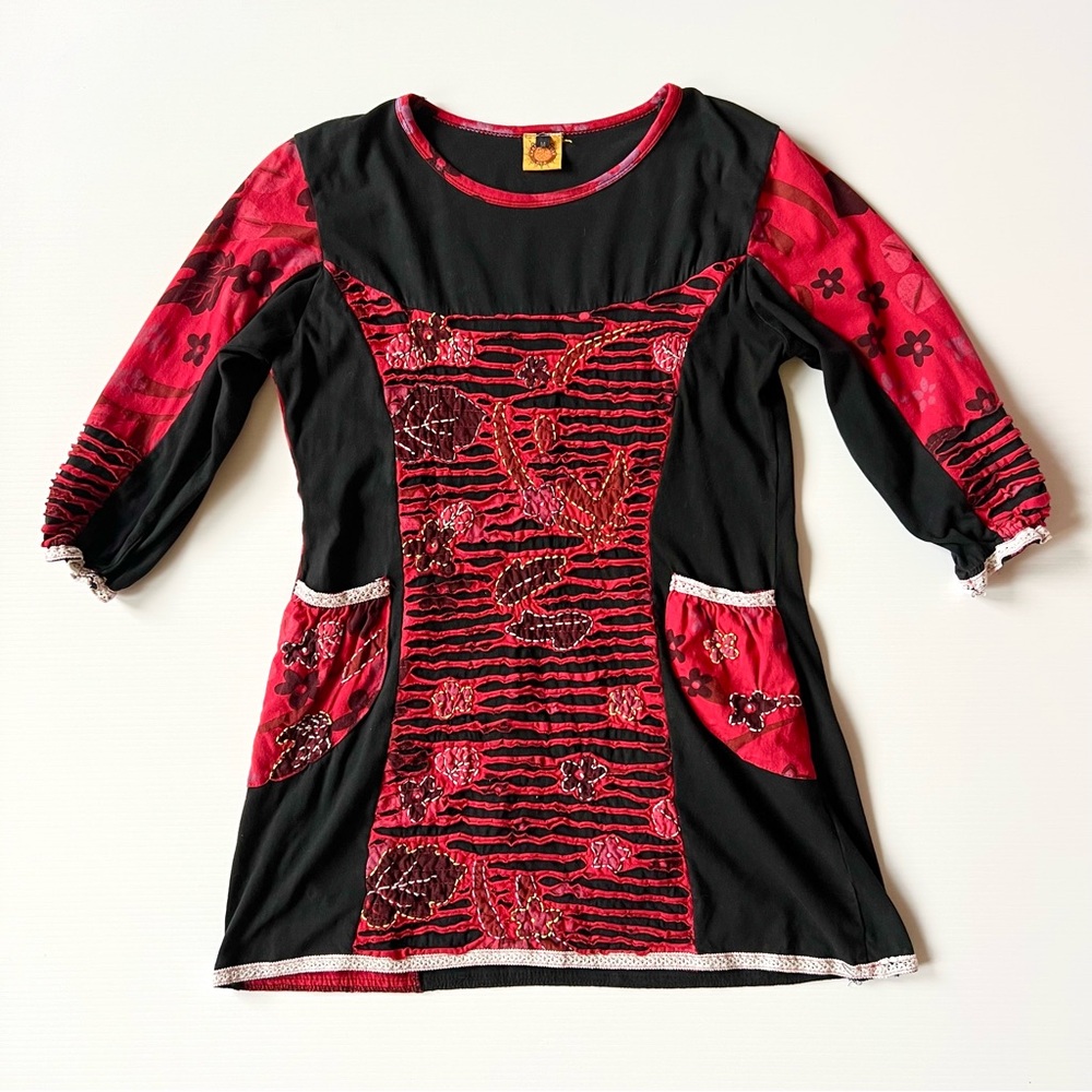 Karma Circle Y2K 200s embroidered raw edge floral tunic top size M